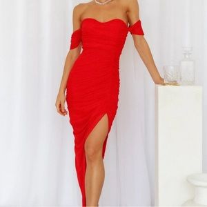 Hello Molly Midi Dress Red